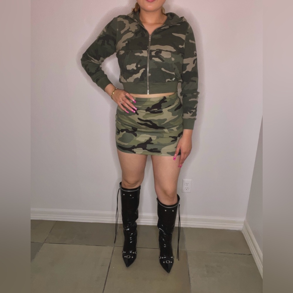 Y2K Army Short skirt